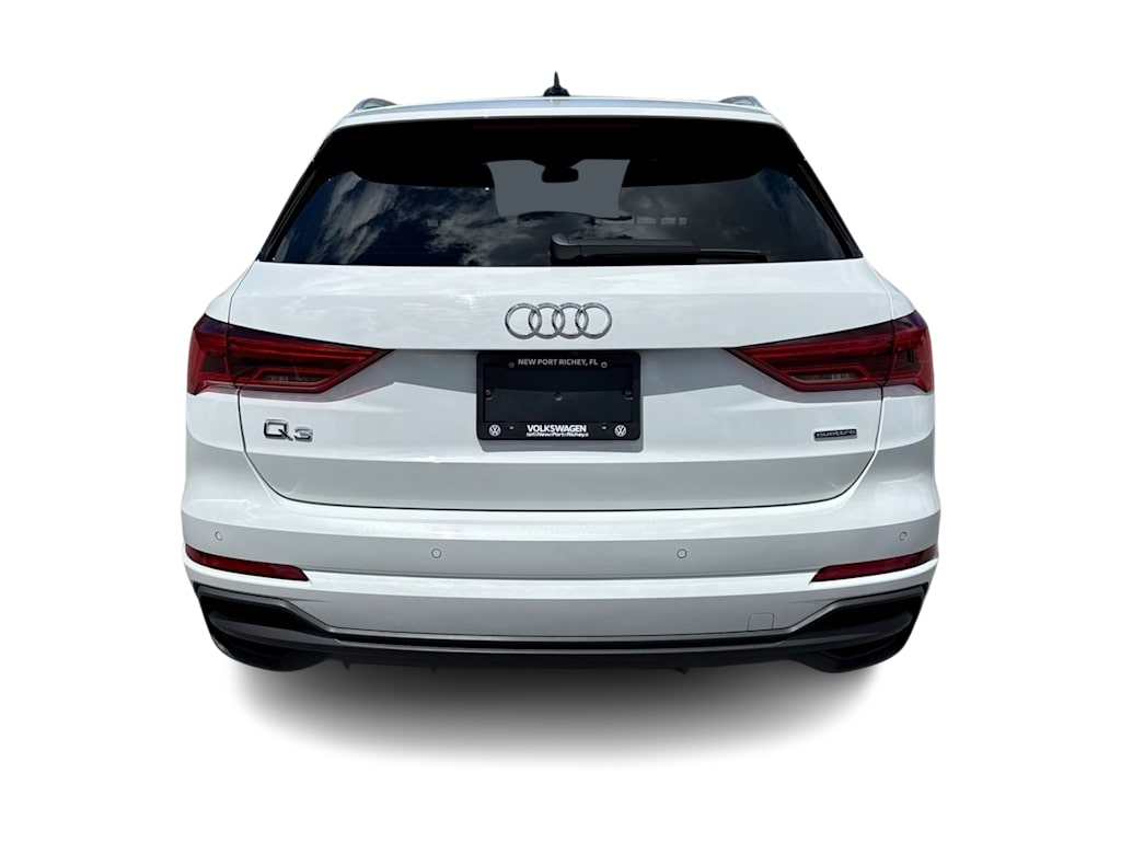 Thumbnail: 2023 Audi Q3 - 26