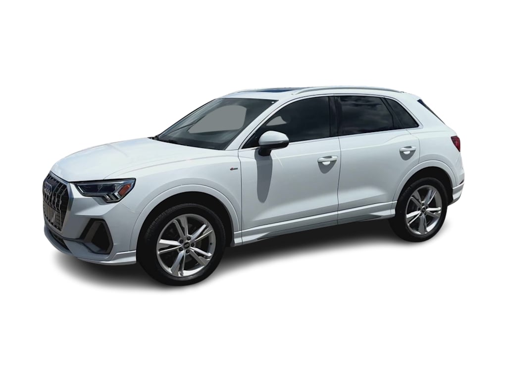 Thumbnail: 2023 Audi Q3 - 3