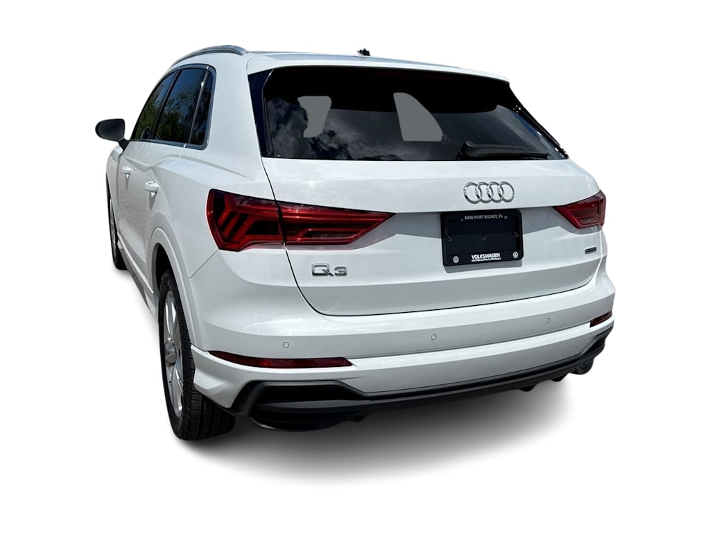Thumbnail: 2023 Audi Q3 - 25