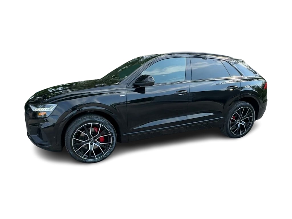 Thumbnail: 2022 Audi Q8 - 3