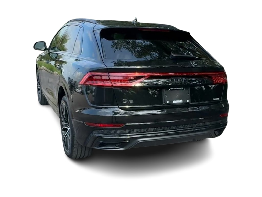 Thumbnail: 2022 Audi Q8 - 5
