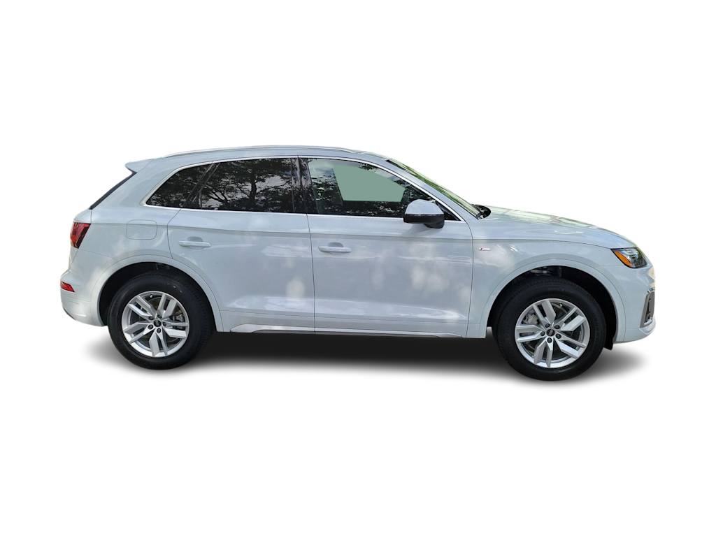 Thumbnail: 2023 Audi Q5 - 23