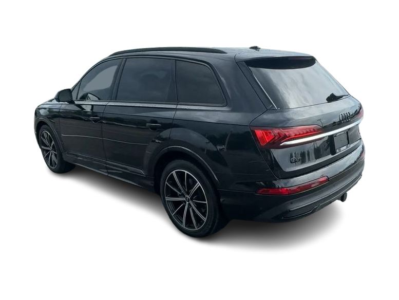 Thumbnail: 2021 Audi Q7 - 4