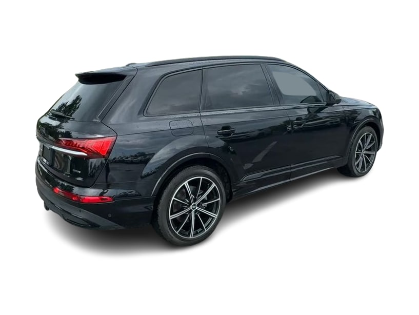 Thumbnail: 2021 Audi Q7 - 23