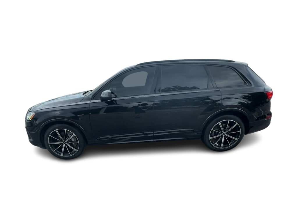 Thumbnail: 2021 Audi Q7 - 3
