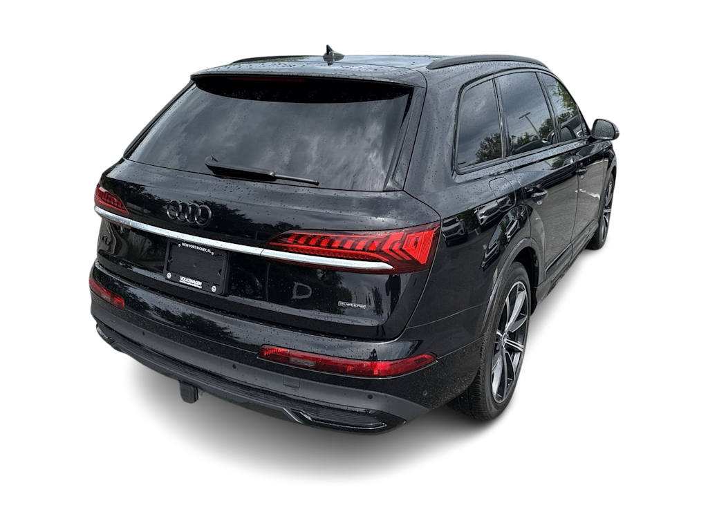 Thumbnail: 2021 Audi Q7 - 28