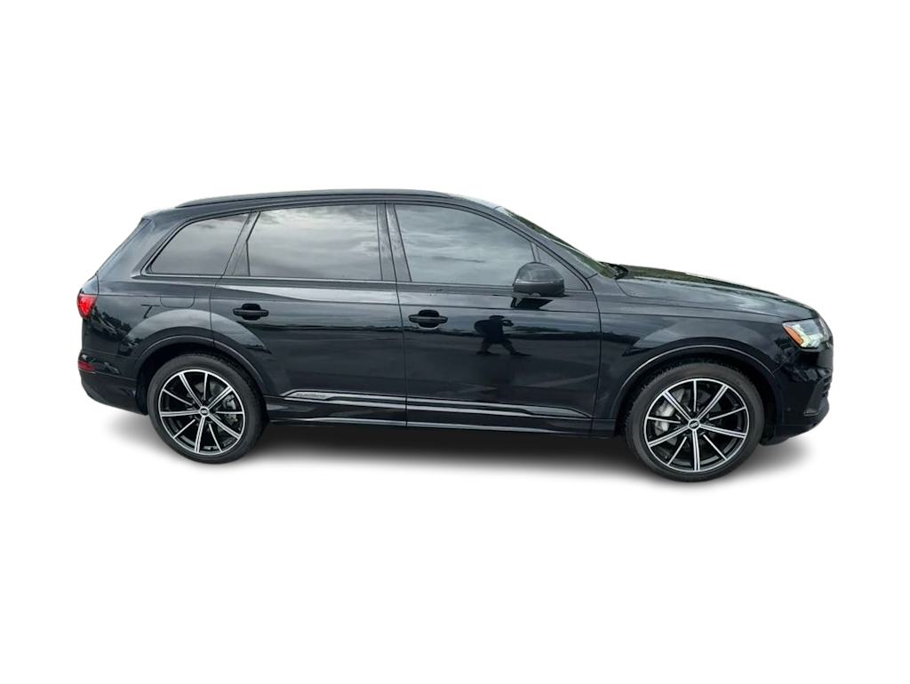 Thumbnail: 2021 Audi Q7 - 24