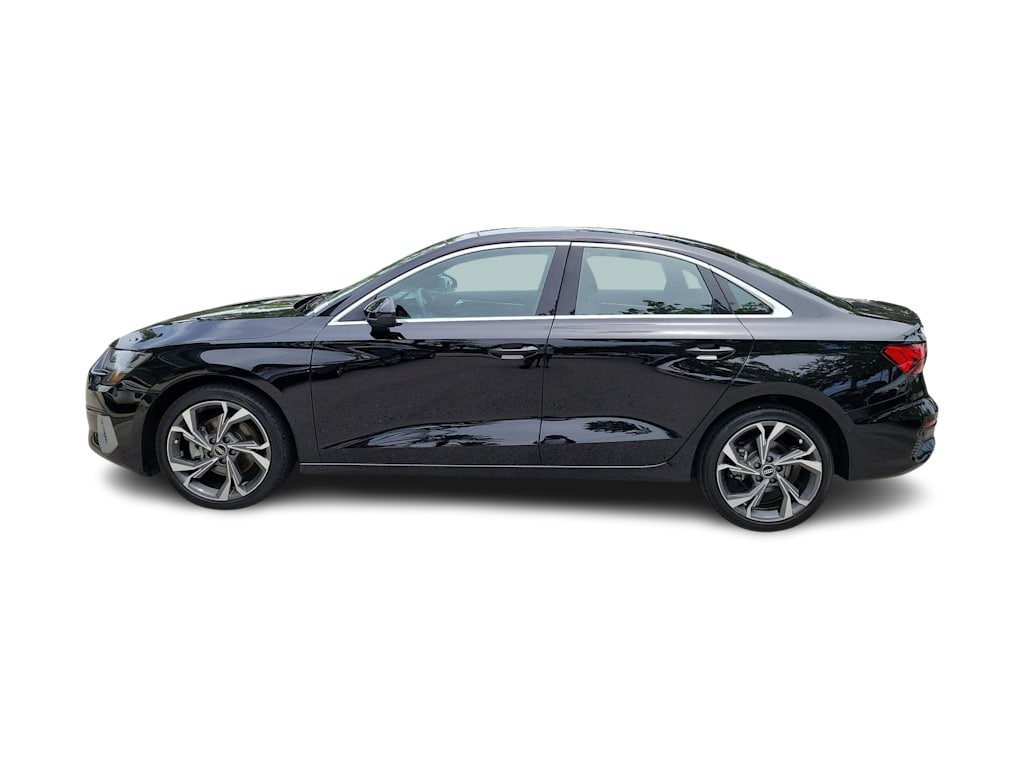 Thumbnail: 2022 Audi A3 - 3