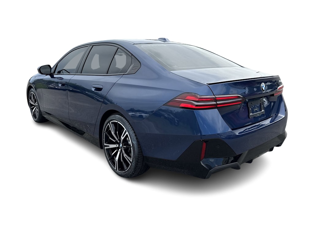 Thumbnail: 2024 BMW 5 Series - 4