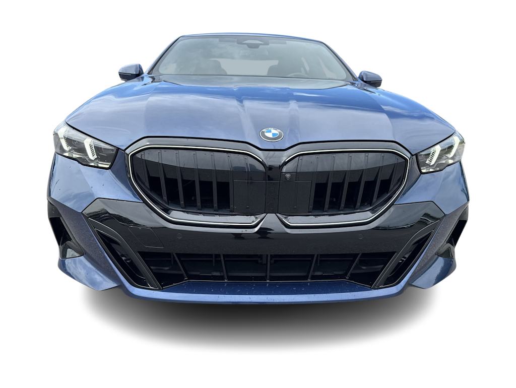 Thumbnail: 2024 BMW 5 Series - 6