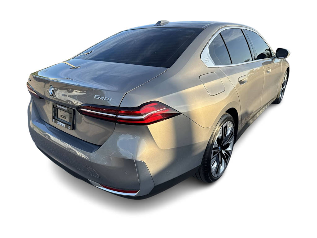 Thumbnail: 2026 BMW 5 Series - 20