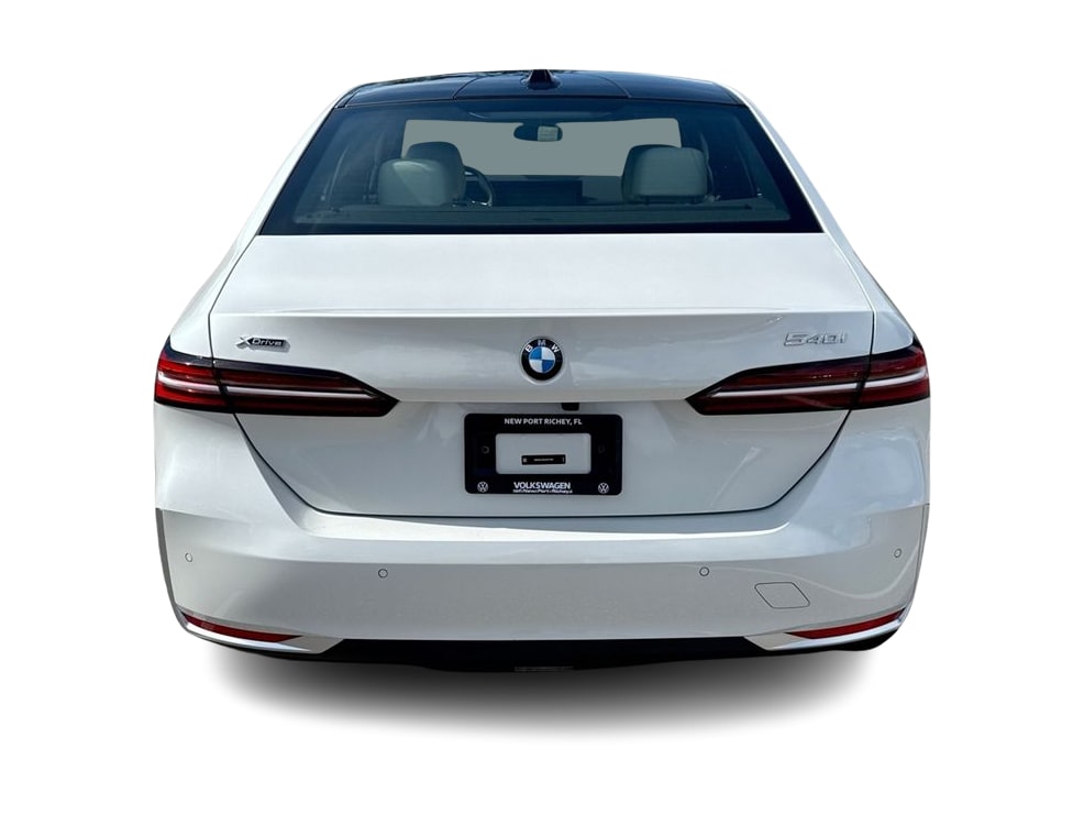 Thumbnail: 2026 BMW 5 Series - 5