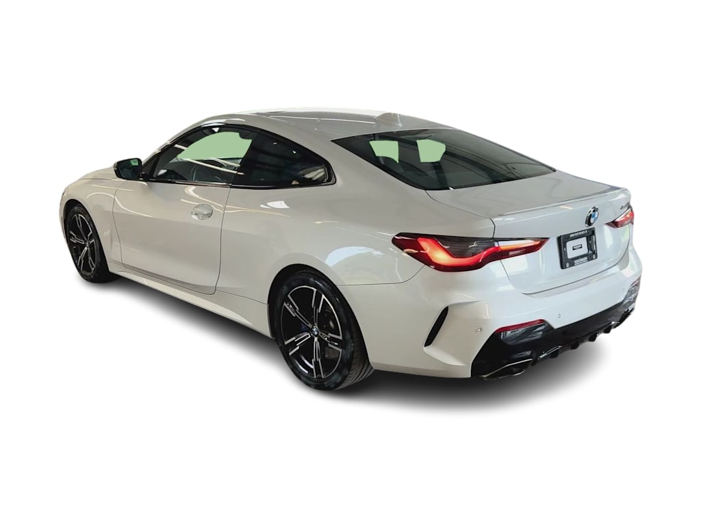 Thumbnail: 2022 BMW 4 Series - 4