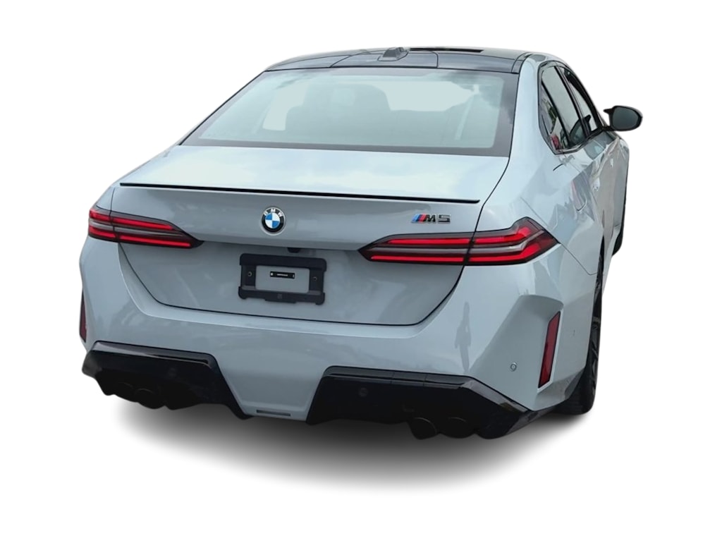 Thumbnail: 2026 BMW M5 - 19
