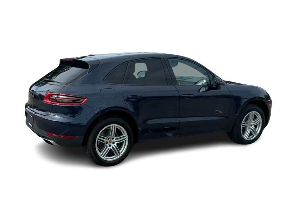 Thumbnail: 2018 Porsche Macan - 22