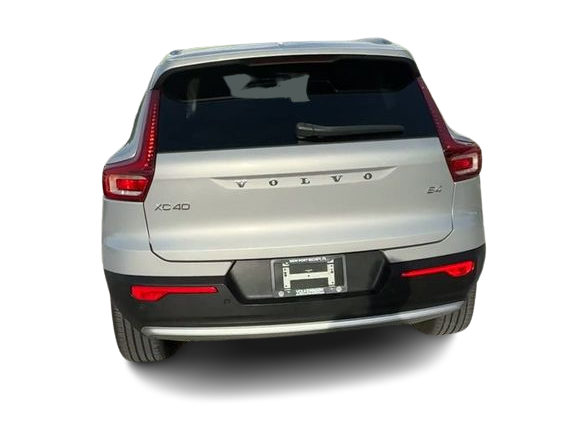 Thumbnail: 2023 Volvo XC40 - 5