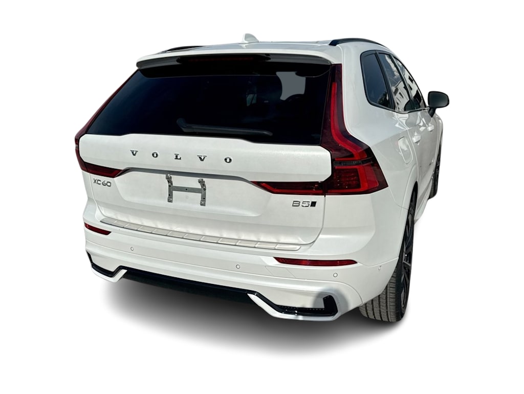 Thumbnail: 2026 Volvo XC60 - 25