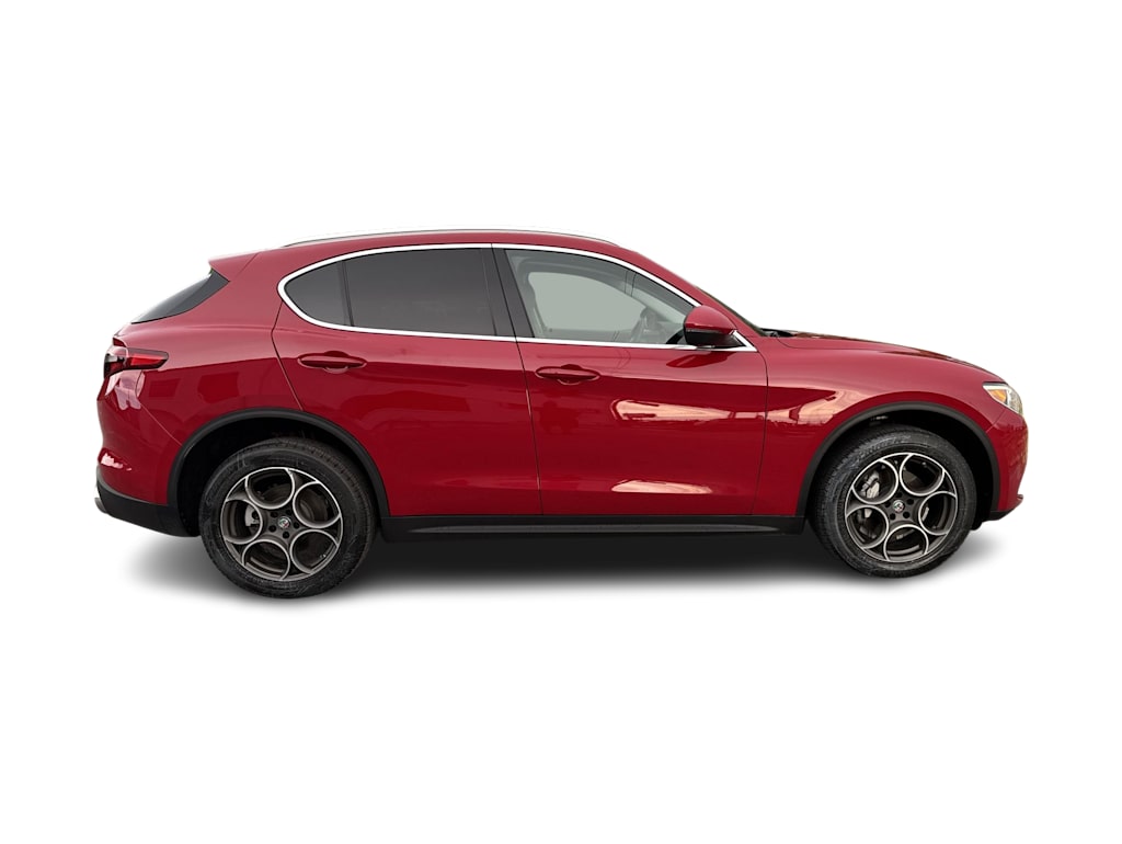Thumbnail: 2018 Alfa Romeo Stelvio - 21