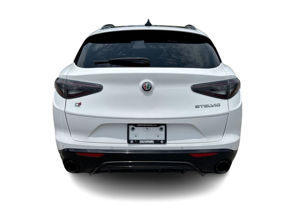 Thumbnail: 2024 Alfa Romeo Stelvio - 28