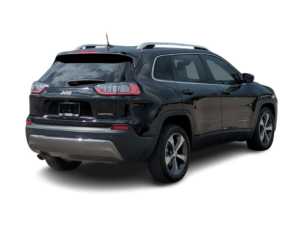 Thumbnail: 2019 Jeep Cherokee - 17