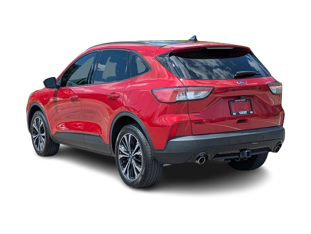 Thumbnail: 2022 Ford Escape - 4