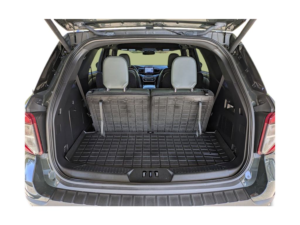 Thumbnail: 2022 Ford Explorer - 17