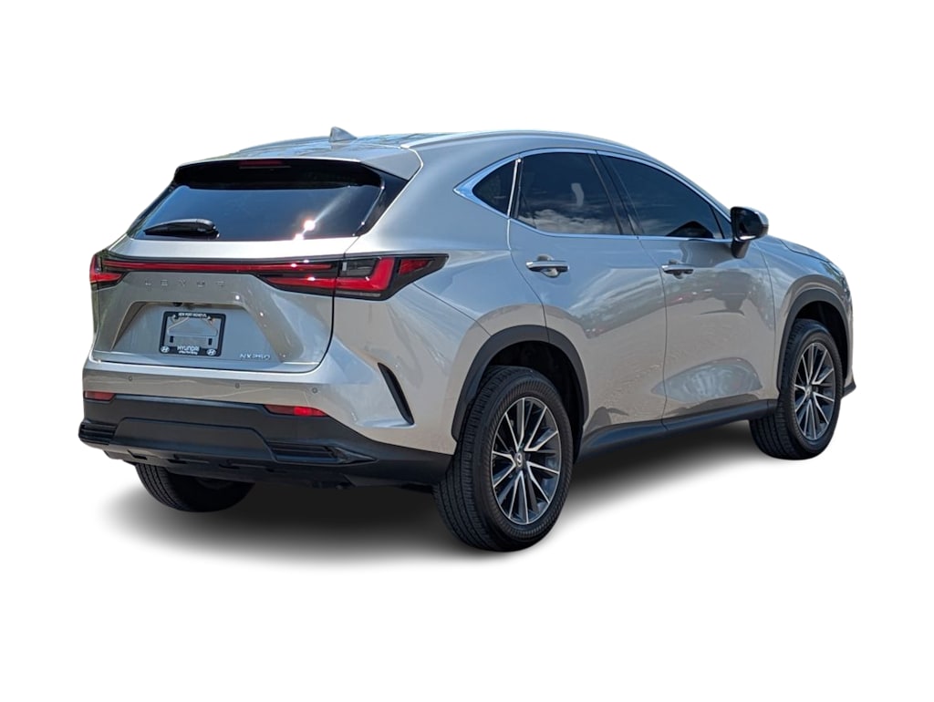 Thumbnail: 2024 Lexus ES - 20
