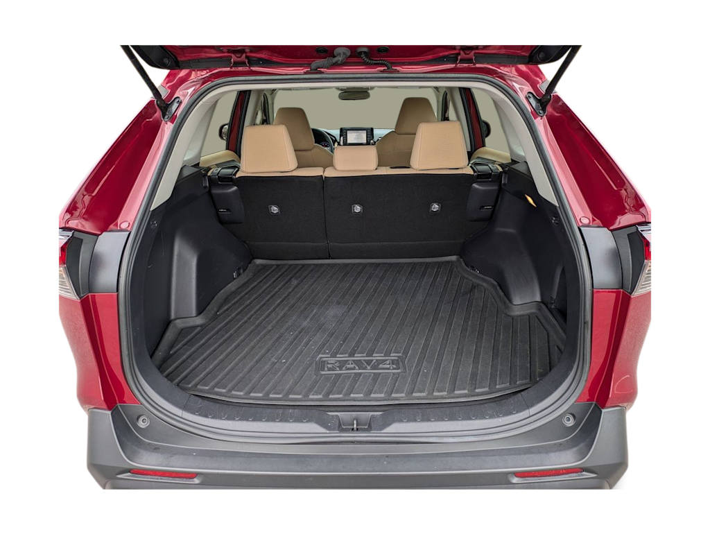 Thumbnail: 2021 Toyota RAV4 - 17