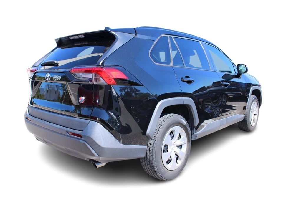 Thumbnail: 2021 Toyota RAV4 - 10