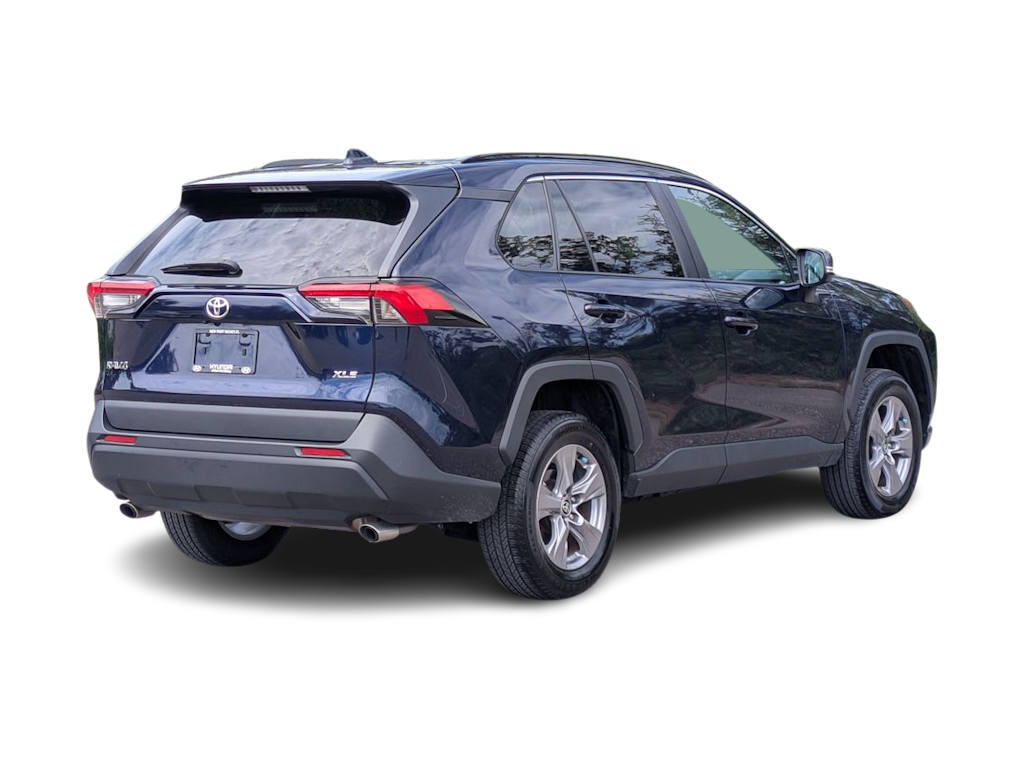 Thumbnail: 2023 Toyota RAV4 - 21