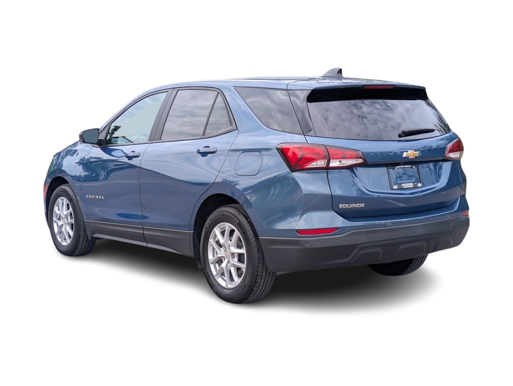 Thumbnail: 2024 Chevrolet Equinox - 4