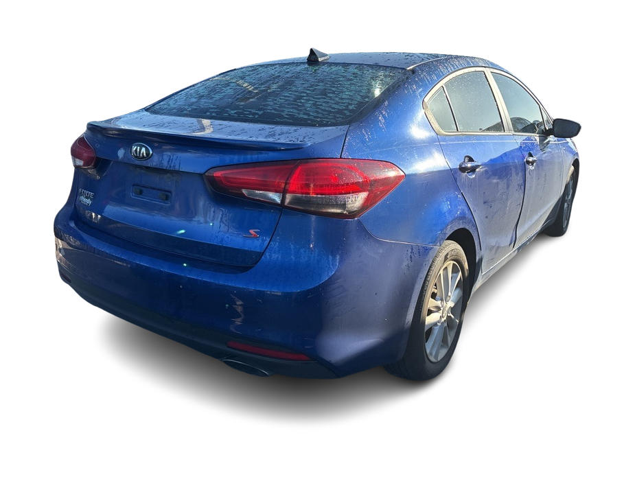 Thumbnail: 2017 Kia Forte - 11
