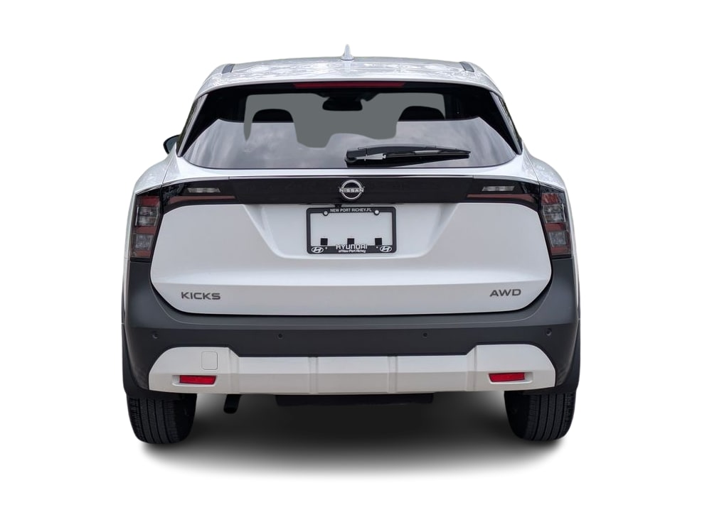 Thumbnail: 2025 Nissan Kicks - 5