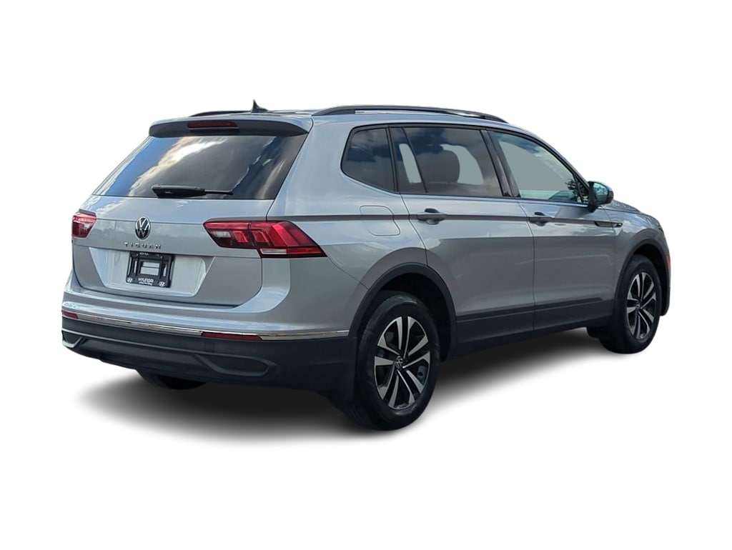Thumbnail: 2023 Volkswagen Tiguan - 20
