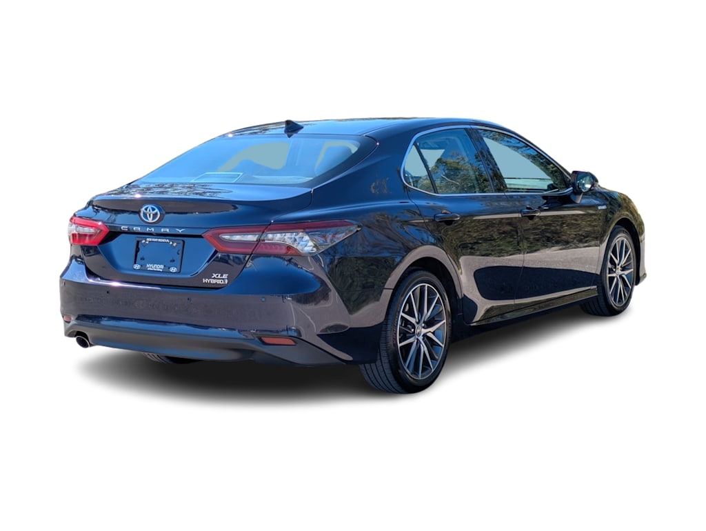 Thumbnail: 2021 Toyota Camry - 20