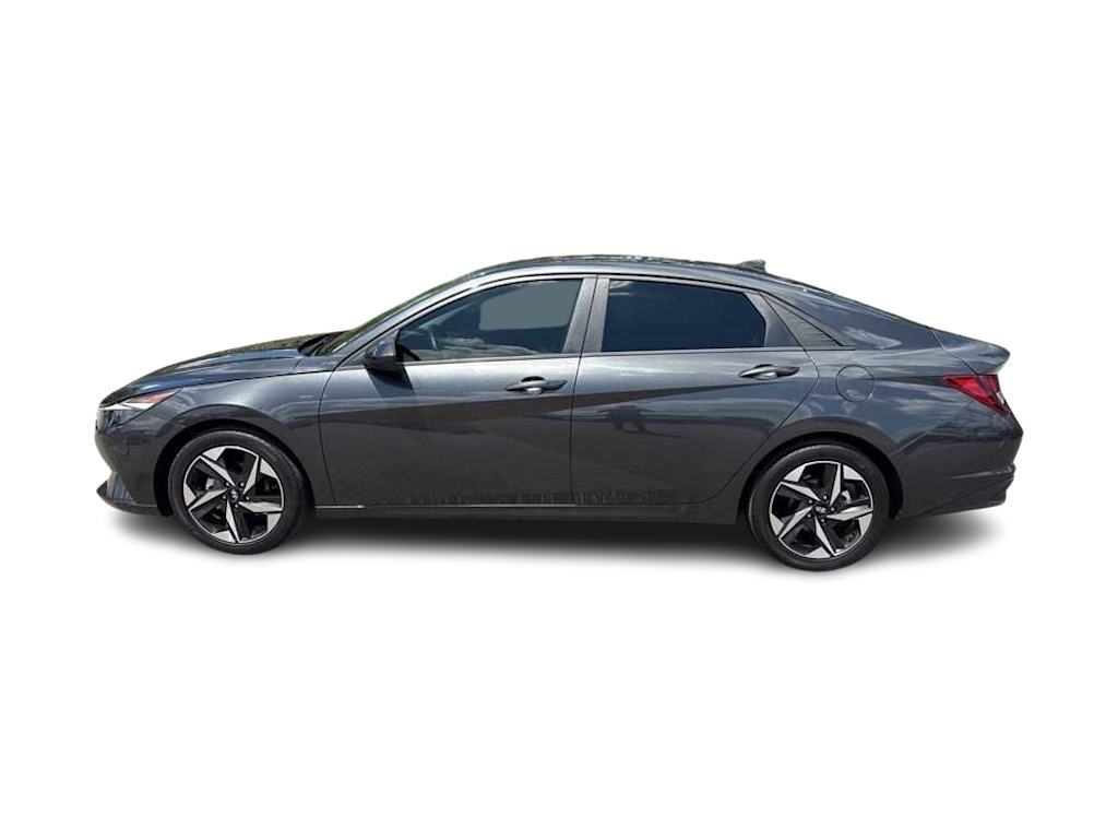 Thumbnail: 2023 Hyundai Elantra - 3