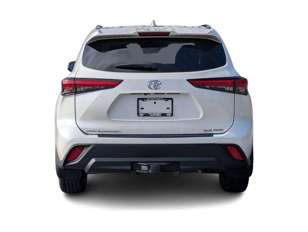 Thumbnail: 2021 Toyota Highlander - 5