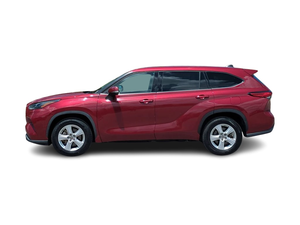 Thumbnail: 2022 Toyota Highlander - 3