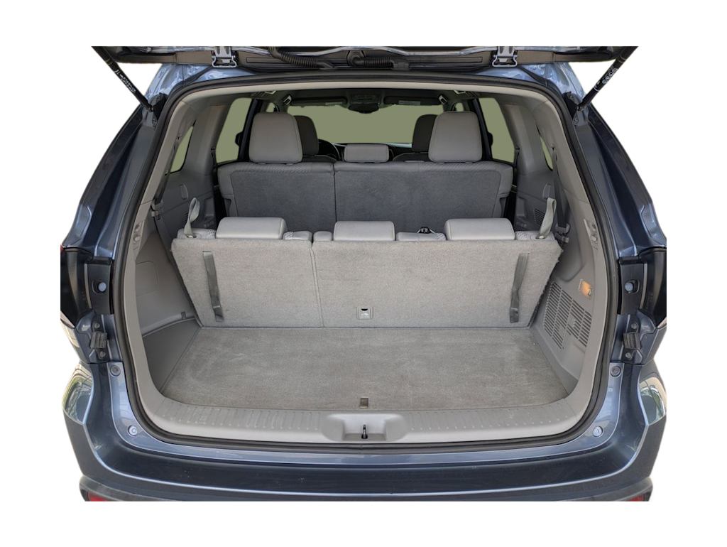 Thumbnail: 2019 Toyota Highlander - 17