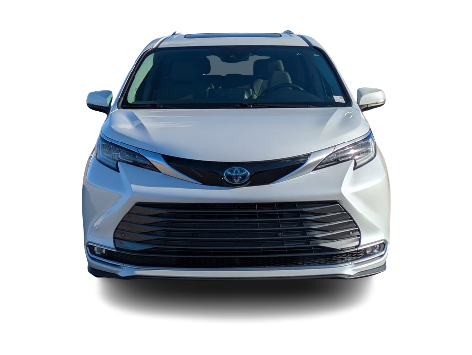 Thumbnail: 2022 Toyota Sienna - 6