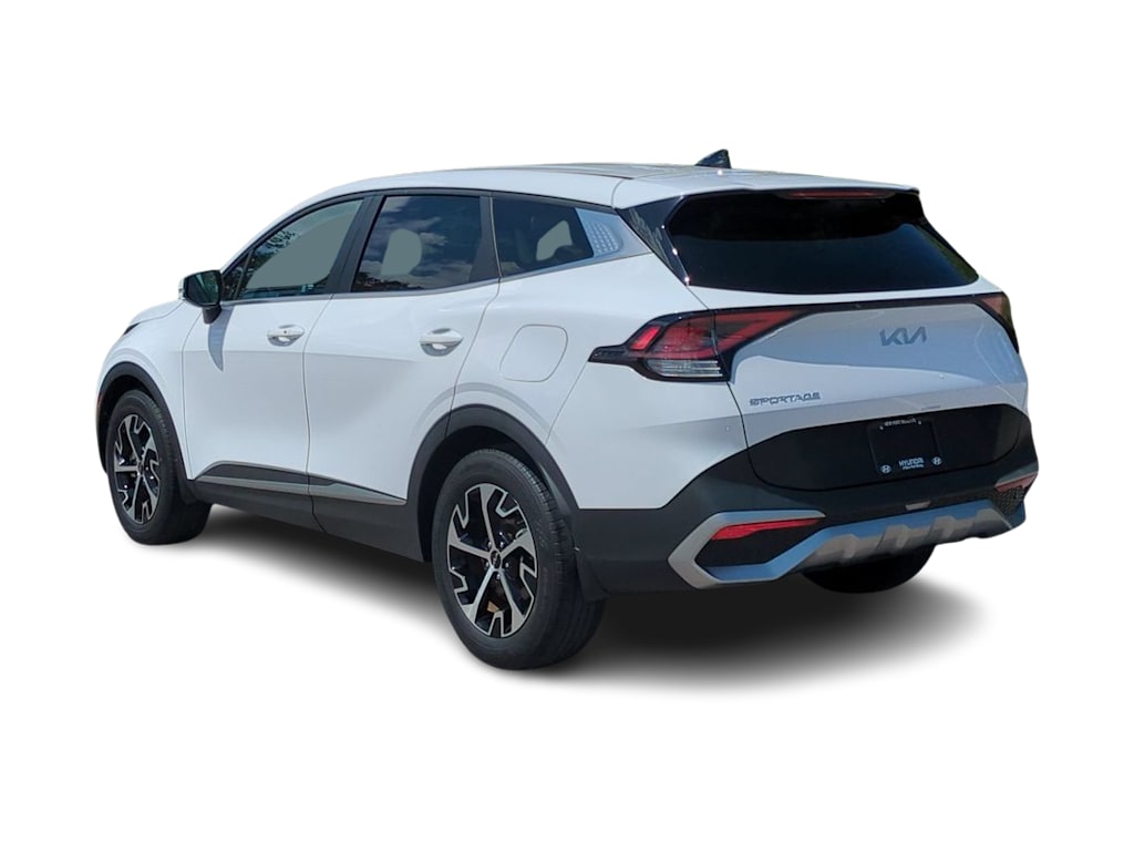 Thumbnail: 2023 Kia Sportage - 4