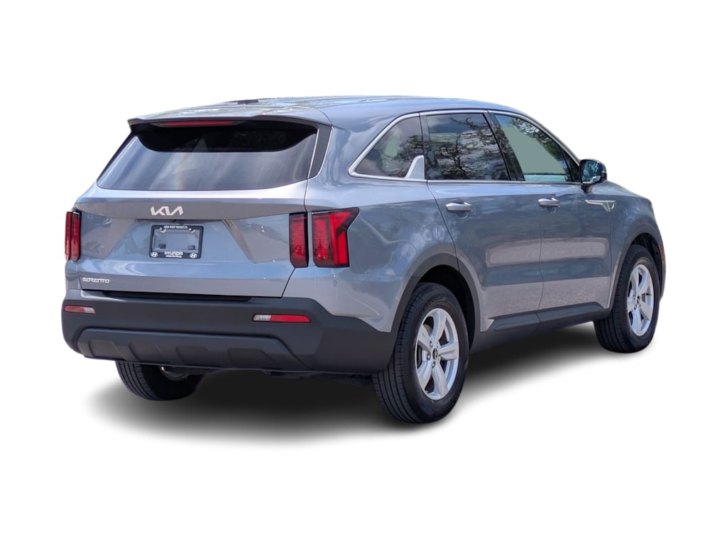 Thumbnail: 2023 Kia Sorento - 20