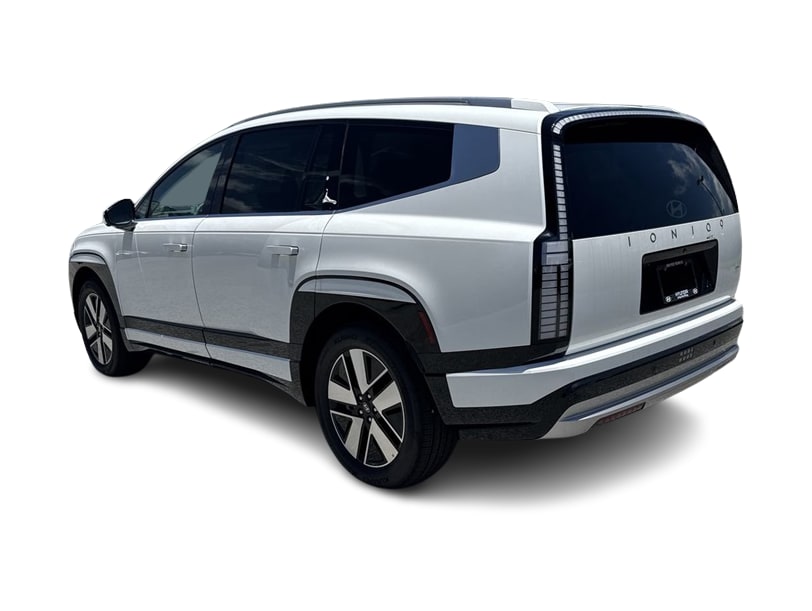 Thumbnail: 2026 Hyundai Ioniq - 4