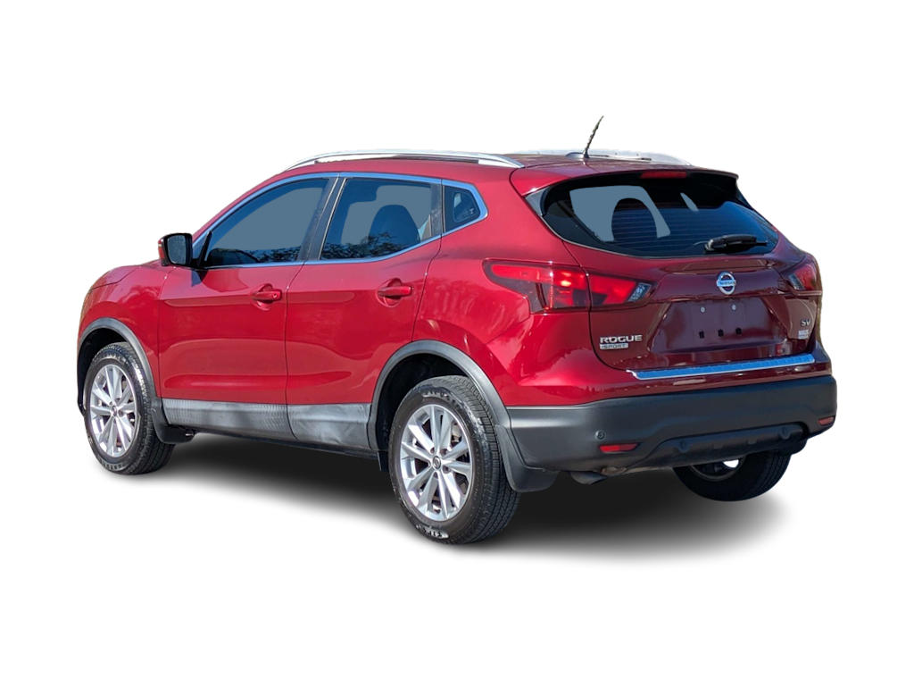Thumbnail: 2019 Nissan Rogue Sport - 4