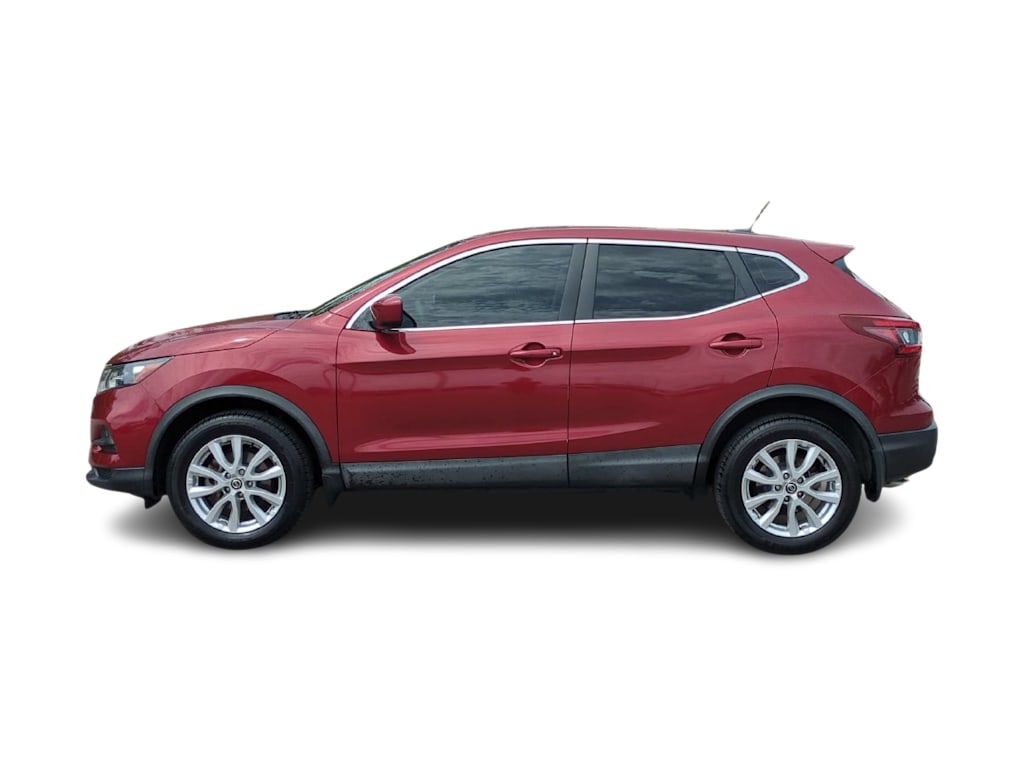 Thumbnail: 2020 Nissan Rogue Sport - 3