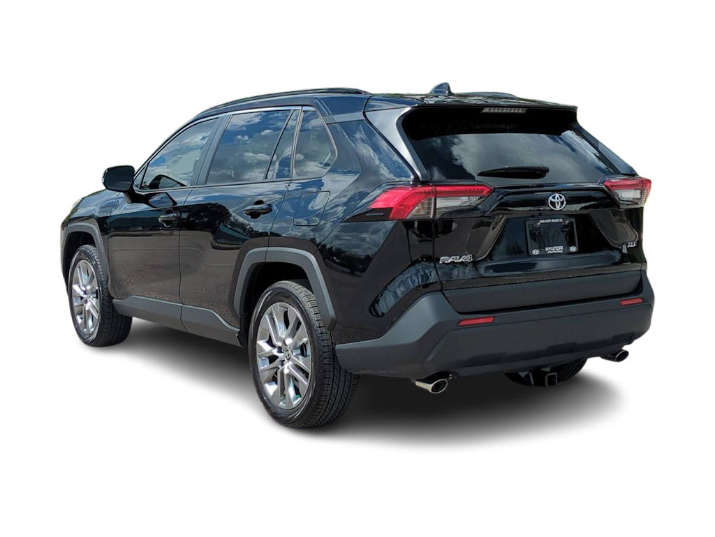 Thumbnail: 2023 Toyota RAV4 - 4