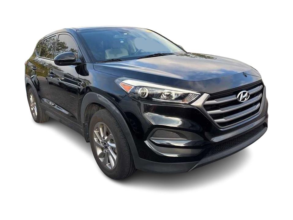 Thumbnail: 2016 Hyundai Tucson - 10