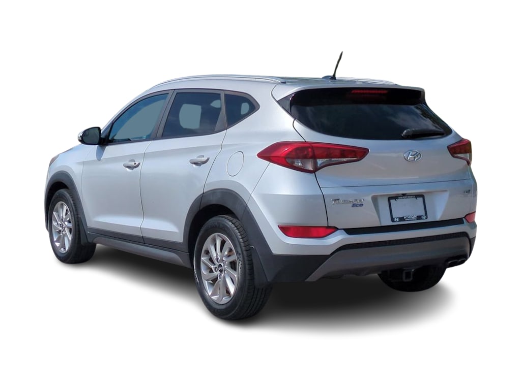 Thumbnail: 2016 Hyundai Tucson - 4