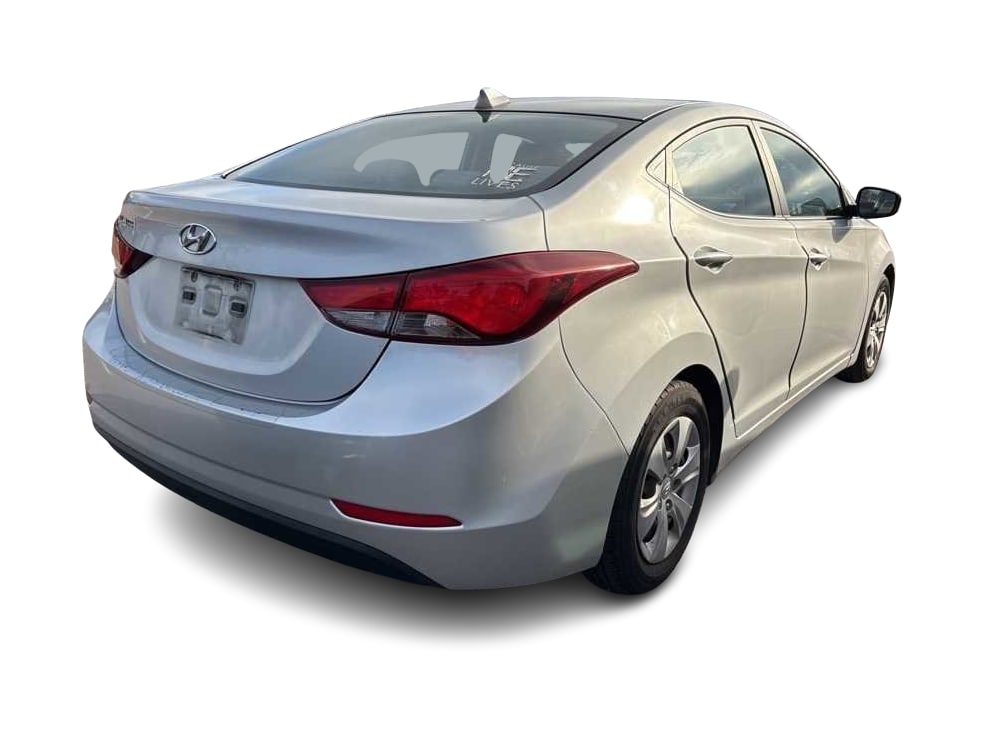 Thumbnail: 2016 Hyundai Elantra - 9