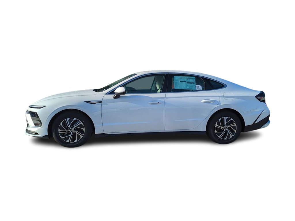 Thumbnail: 2026 Hyundai Sonata - 16